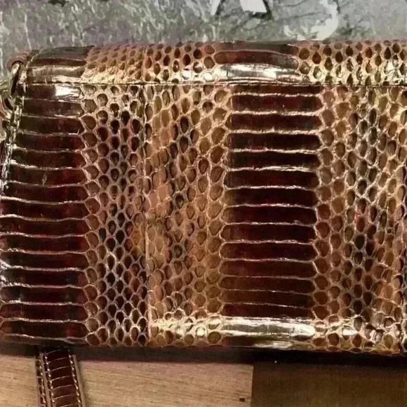 Charles David Leather Snakeskin Bronze Clutch Bag - Picture 8 of 16